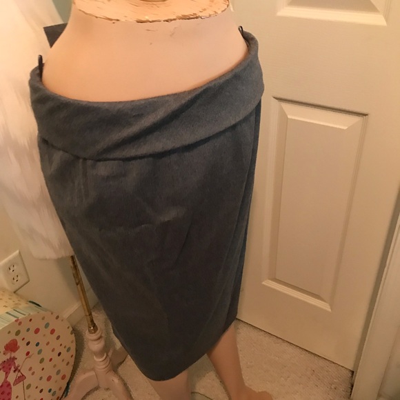 Alexander McQueen Avante garde fashion show item skirt grey size 40 $1490 - Picture 8 of 12